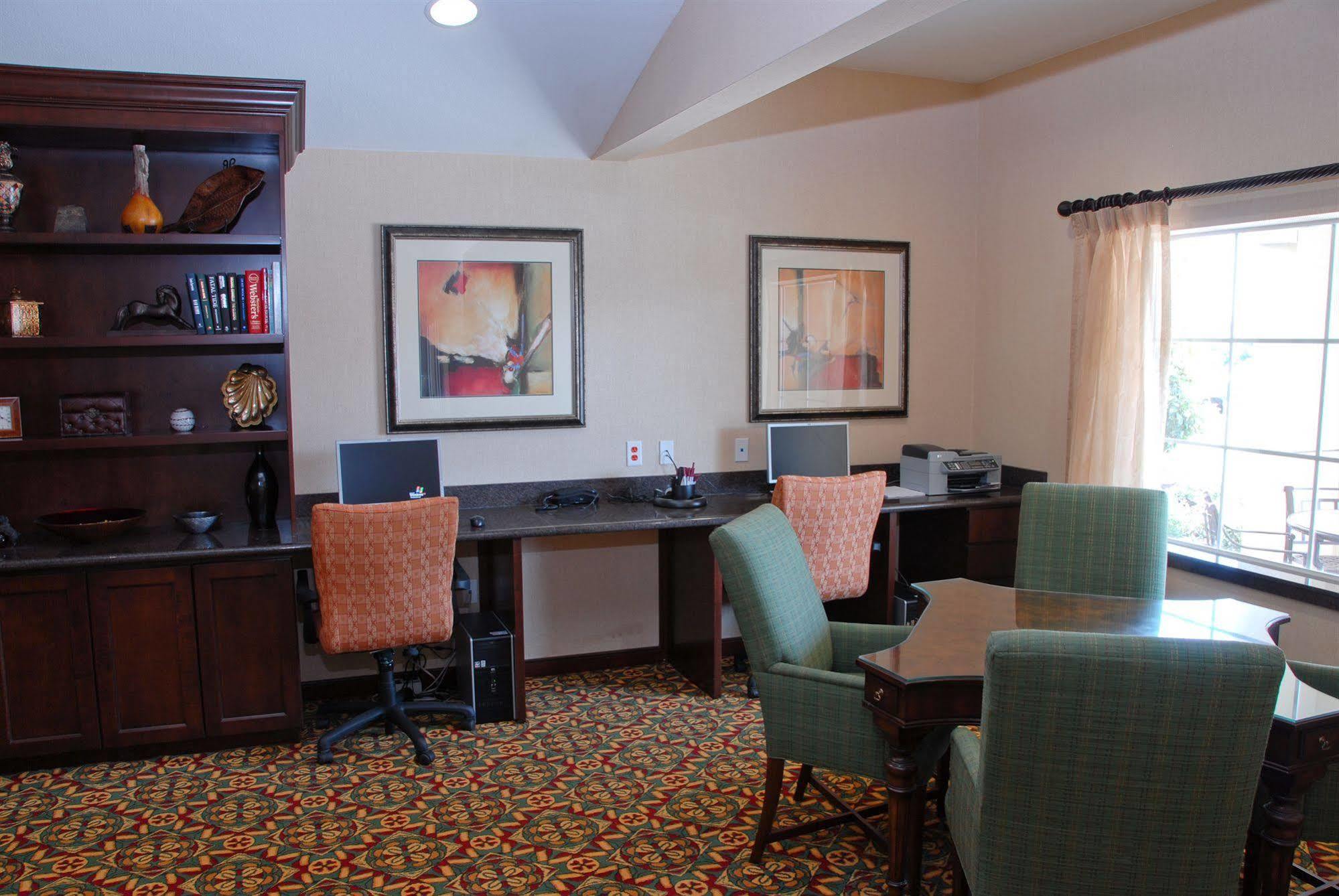 Residence Inn Temple Hotel 3*